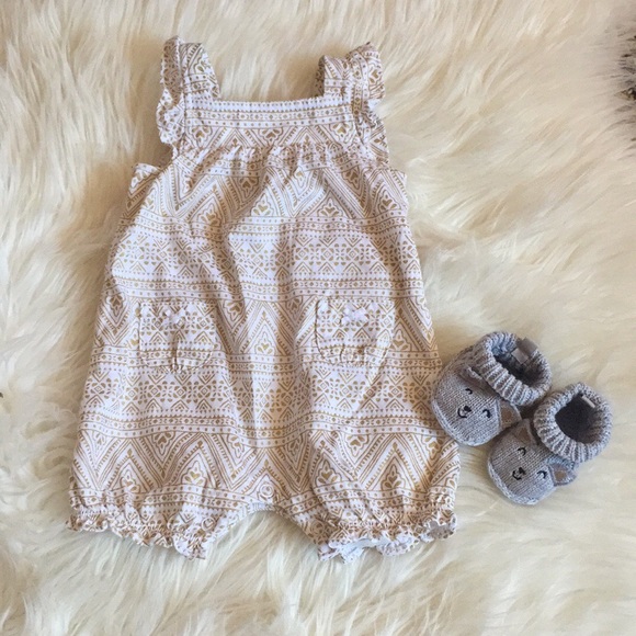 Other - 💥4/$20 Baby Girl Outfit